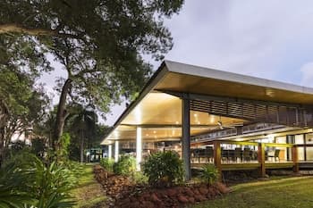 Albatross Bay Resort