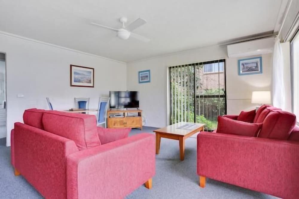 Ocean Drive Apartments