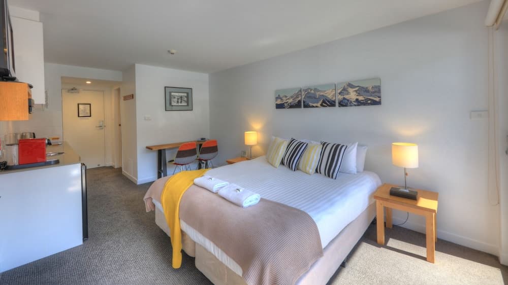 Snowgoose Apartments