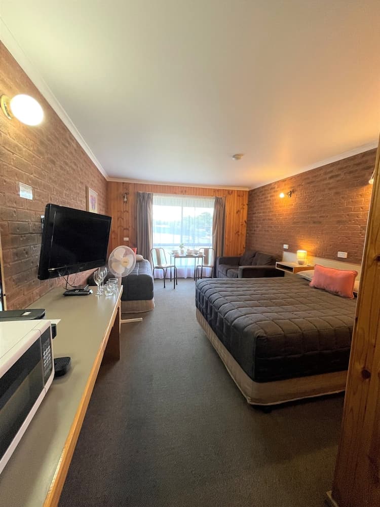 Country Roads Motor Inn Narrandera