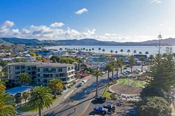 Esplanade Apartments