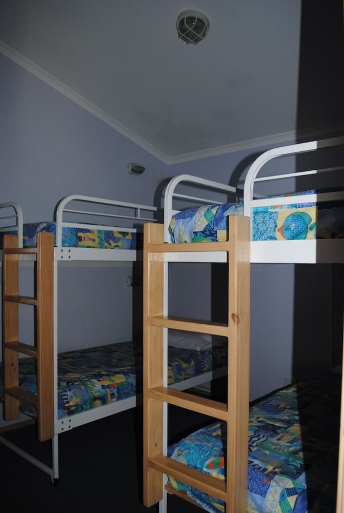 Pleasurelea Tourist Resort and Caravan Park