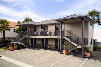 Blenheim Palms Motel