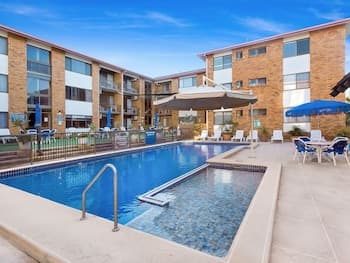 Sandcastles Holiday Apartments