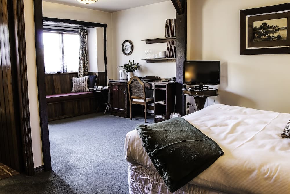 The Honest Lawyer, an Ascend Collection Hotel