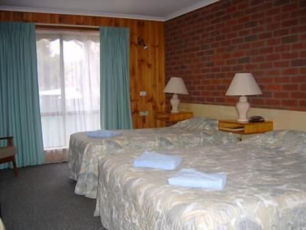 Tooleybuc Country Roads Motor Inn