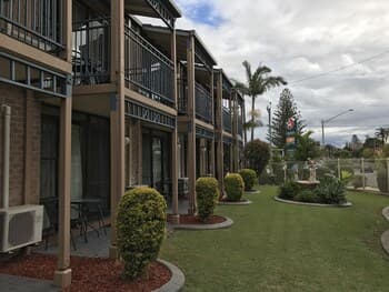 Town Beach Motor Inn