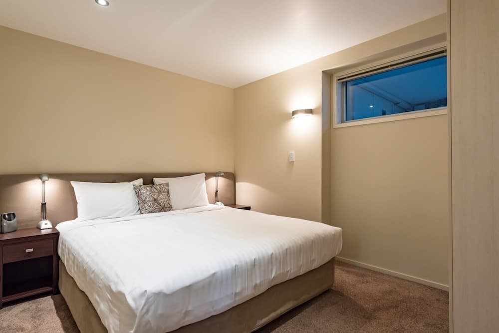 Edgewater Palms Apartments