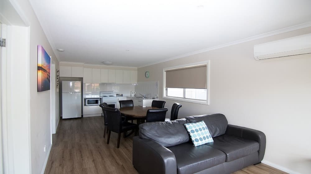 Ashleigh Court Motor Inn