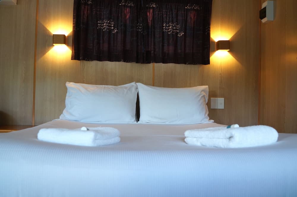 Bowentown Beach Holiday Park