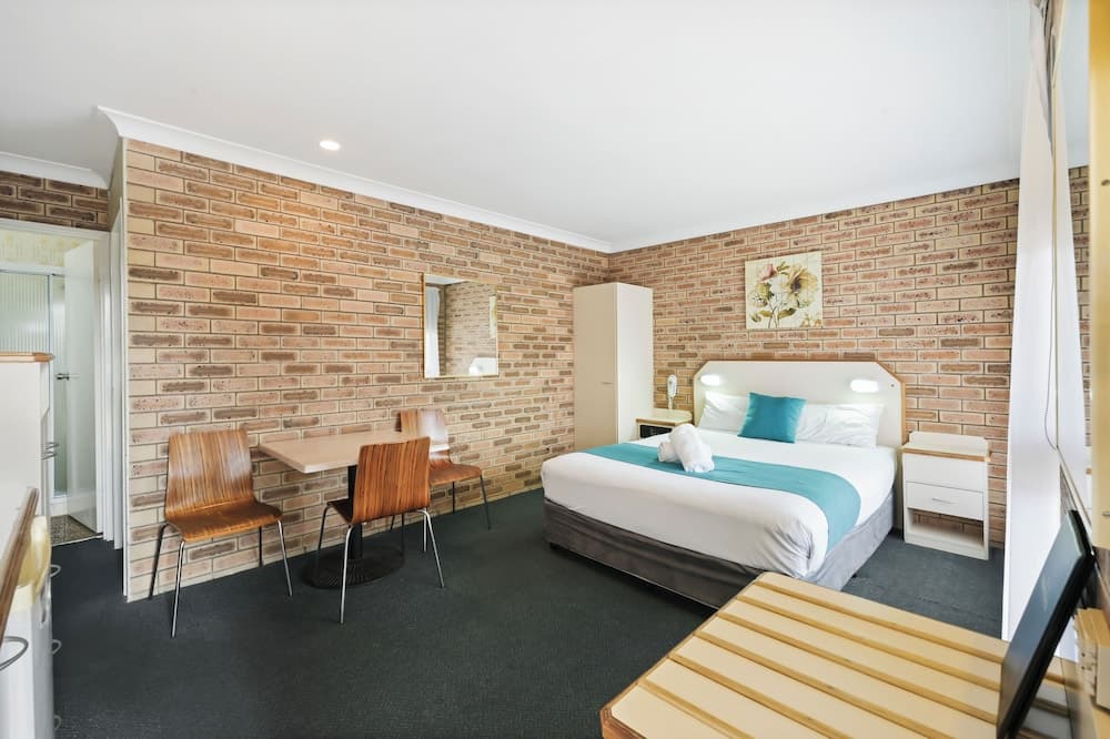 Garden City Motor Inn