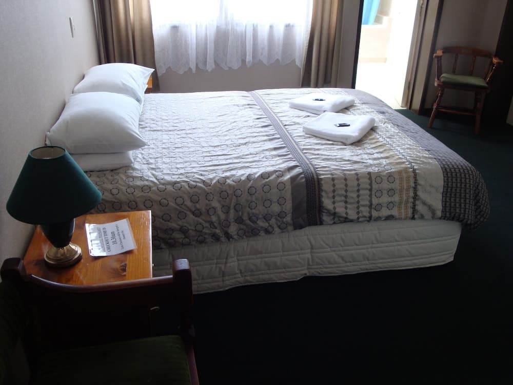 Grand Hotel, Whangarei