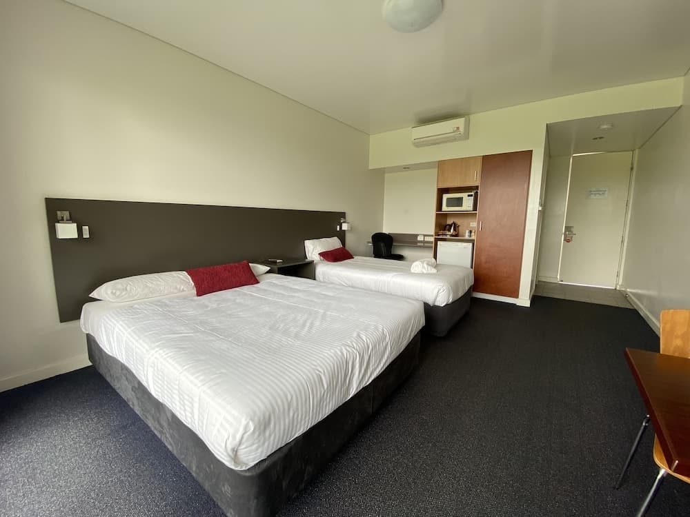 Country Roads Motor Inn Dysart