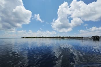 Pom Pom Island Resort