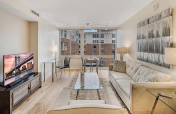 Global Luxury Suites at Foggy Bottom