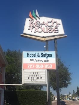 Beach House Hotel