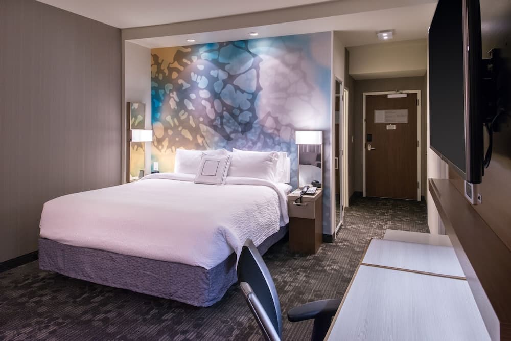 Courtyard Hot Springs