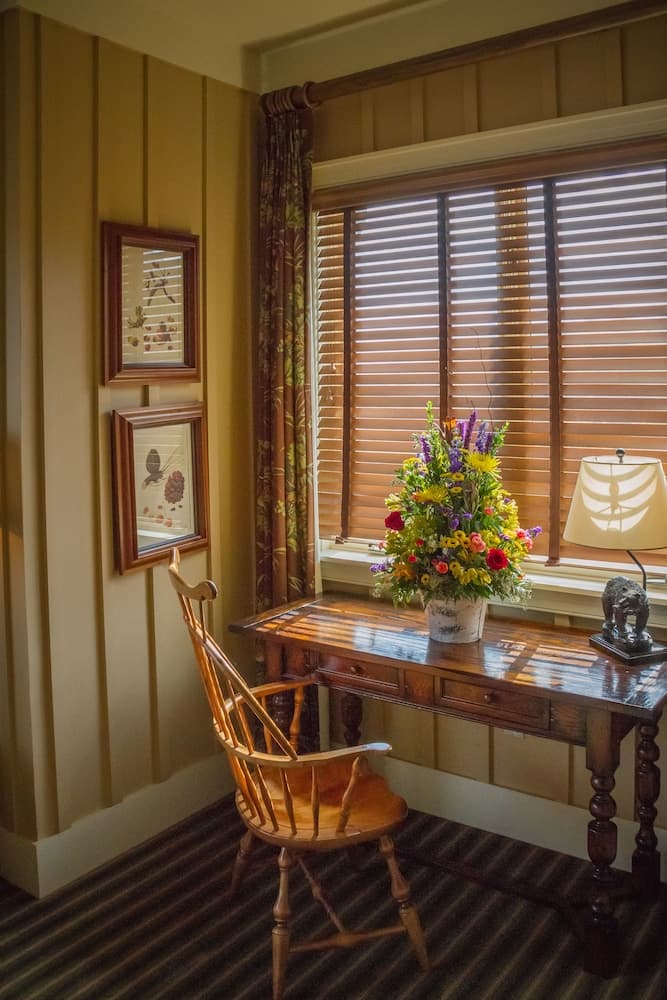 Bright's Creek Lodge