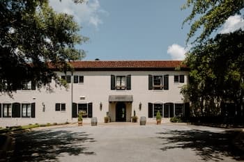 Hotel Domestique