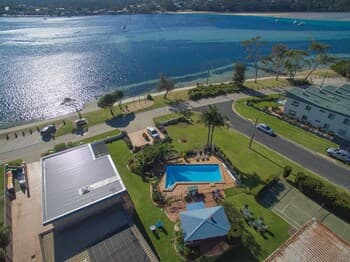 Lakeside Holiday Apartments Merimbula