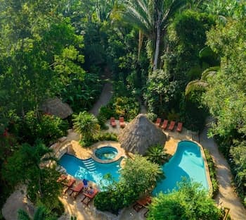 Ian Anderson's Caves Branch Adventure Co