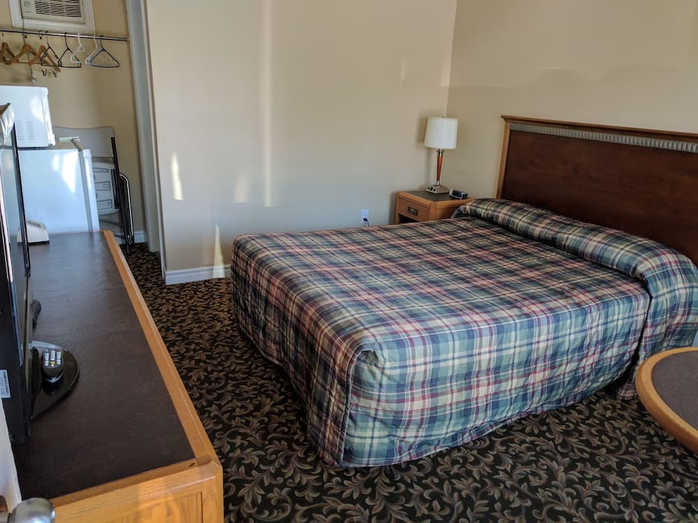 Franklin Motel & Trailer Park