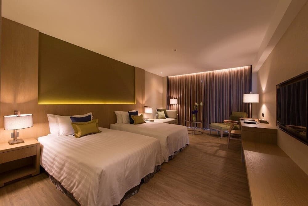 Everrich Golden Lake Hotel