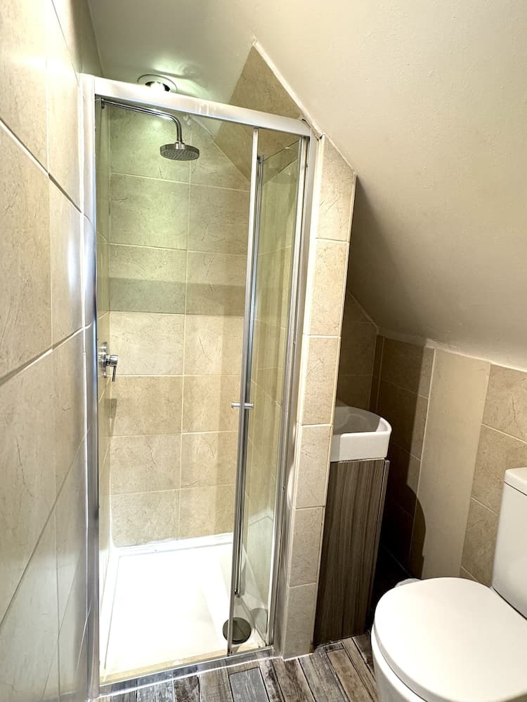 Riverside Hotel Bed and Breakfast