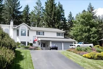 Alexandria House Bed & Breakfast