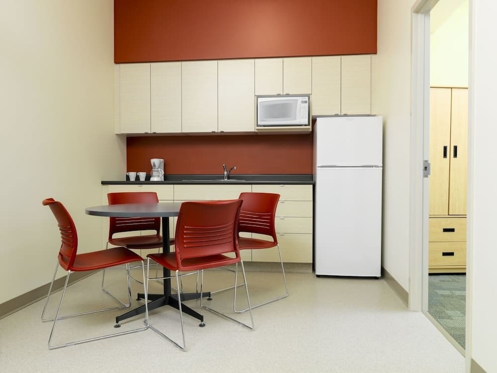 University of Calgary - Seasonal Residence