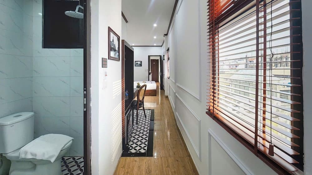 The Ambery Boutique Hotel & Travel