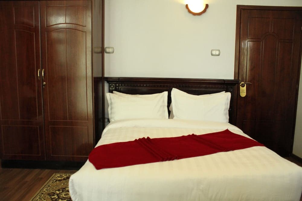 Oasis Hotel Apartment