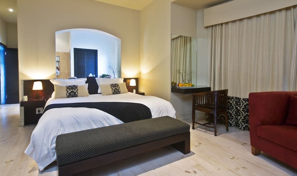 Lodge on the Lake & Wellness Spa