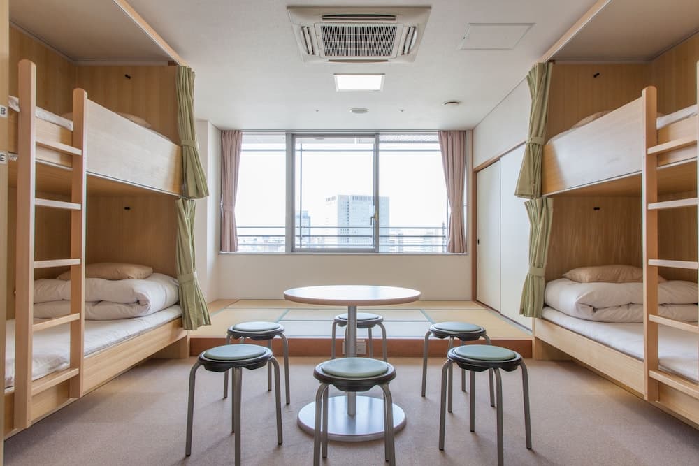 Shin-Osaka Youth Hostel