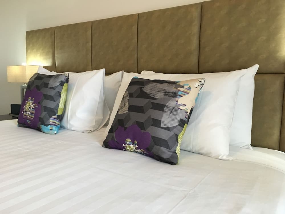 Best Western Plus Bolton on the Park