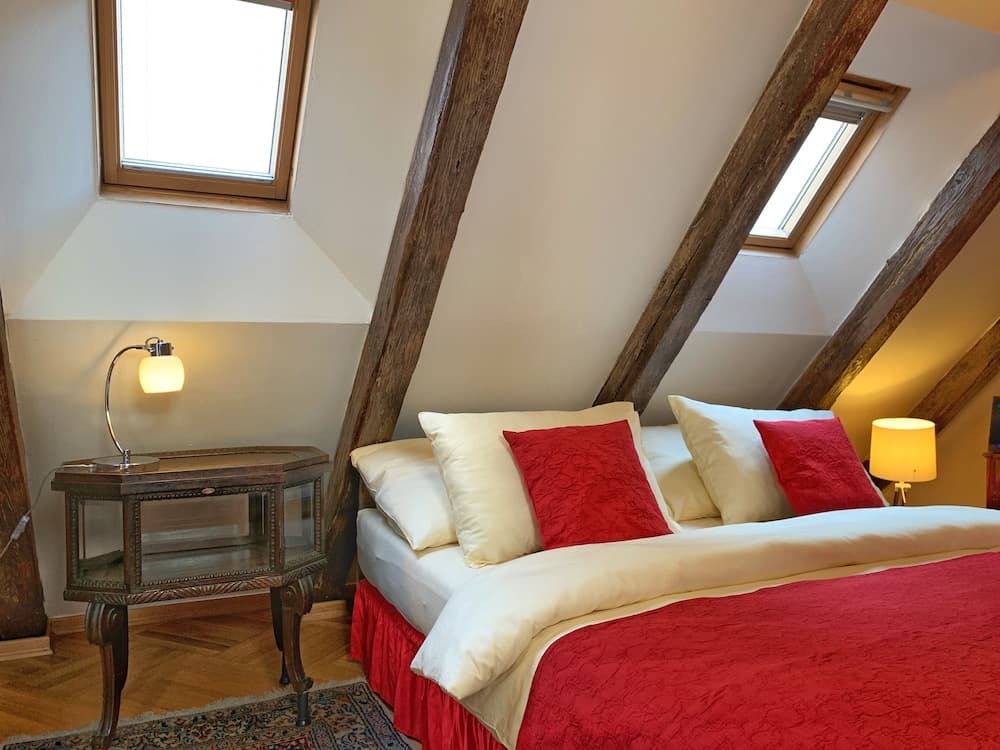 Small Luxury Palace Residence