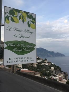 L'Antico Borgo dei Limoni