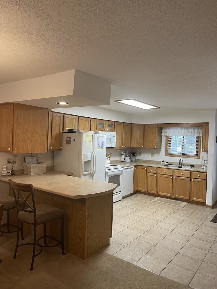 Condos at 530 E. Hiawatha