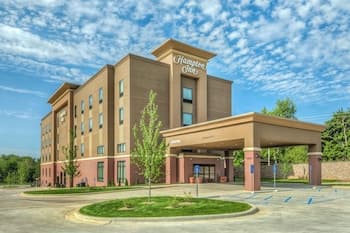 Hampton Inn Poplar Bluff