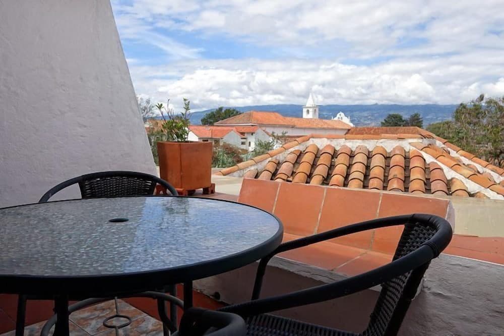 Hotel Meson de los Virreyes