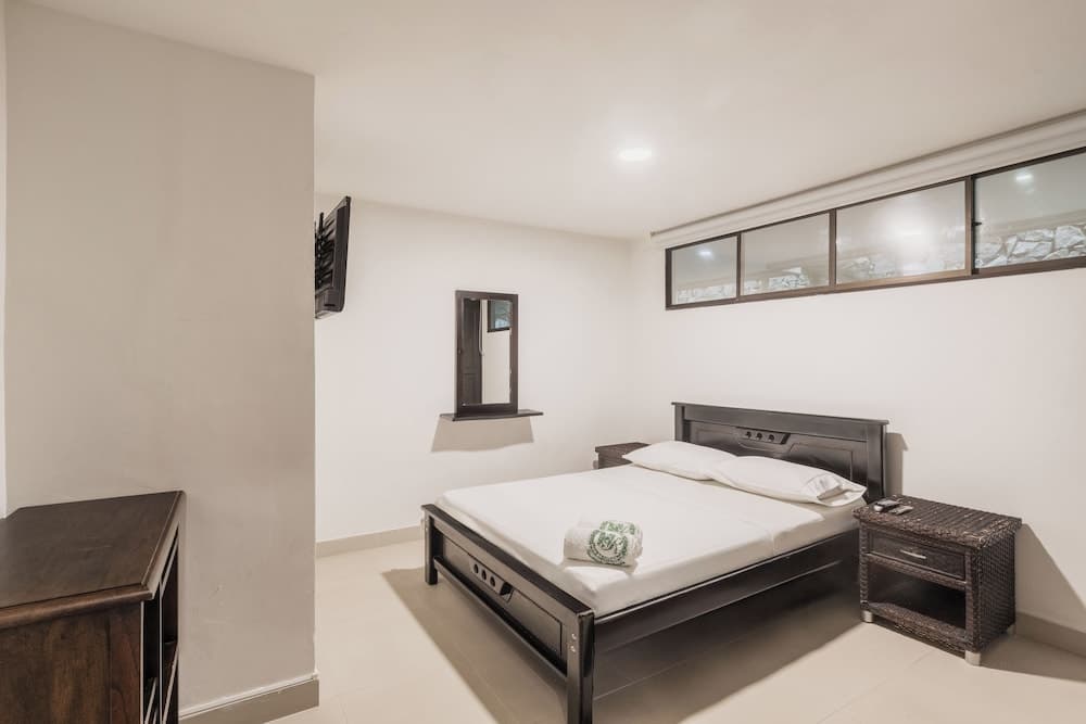 Aparta Hotel Roca Marina