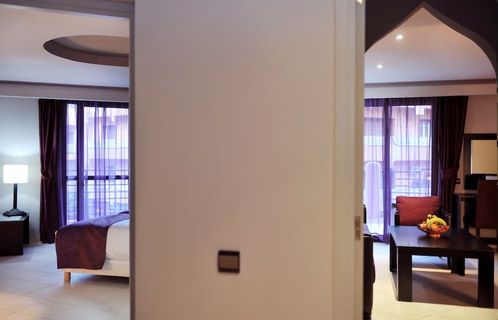 Blue Sea Le Printemps