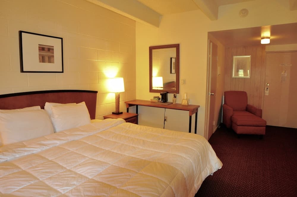 Monarch Mountain Lodge