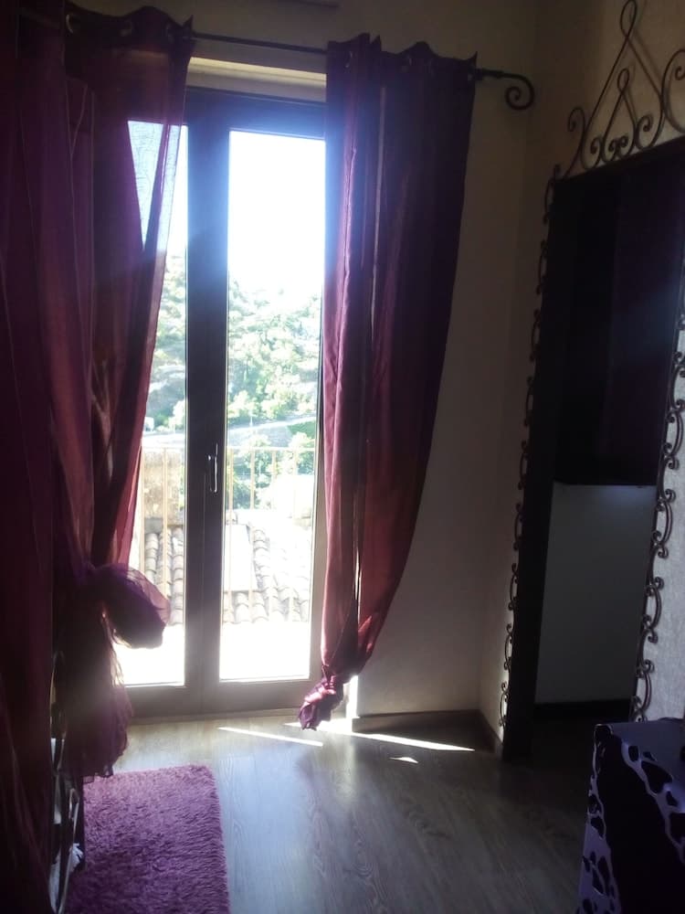 Only for two Giumbabulla Home and spa