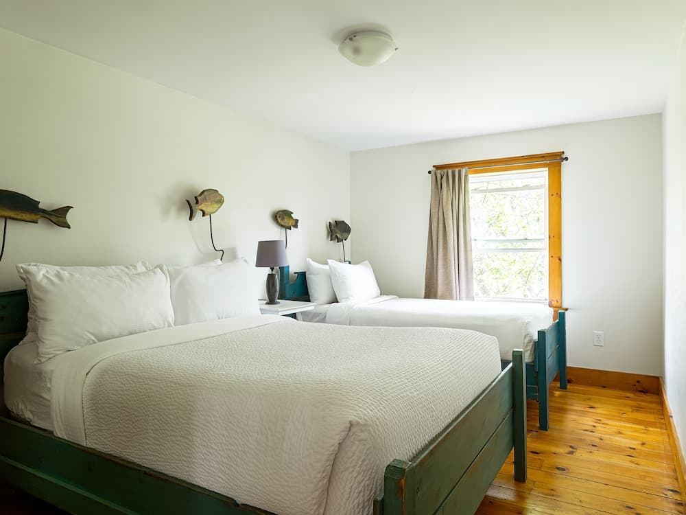 Oceanstone Seaside Resort