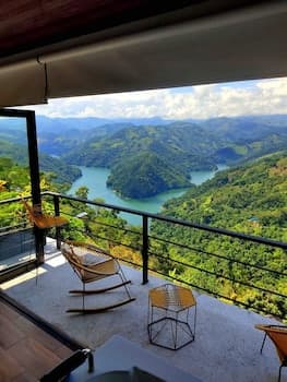 Avaní Boutique Hotel