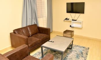 Kolel Hotel and Suites