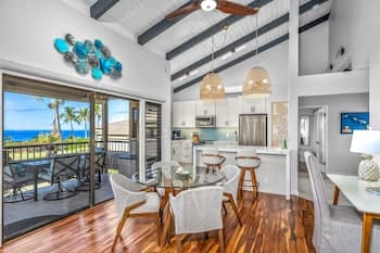 Wailea Luxury Hilltop Resort Vistas