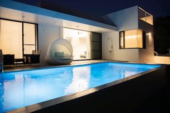 SARAH RESORT VILLA UMI