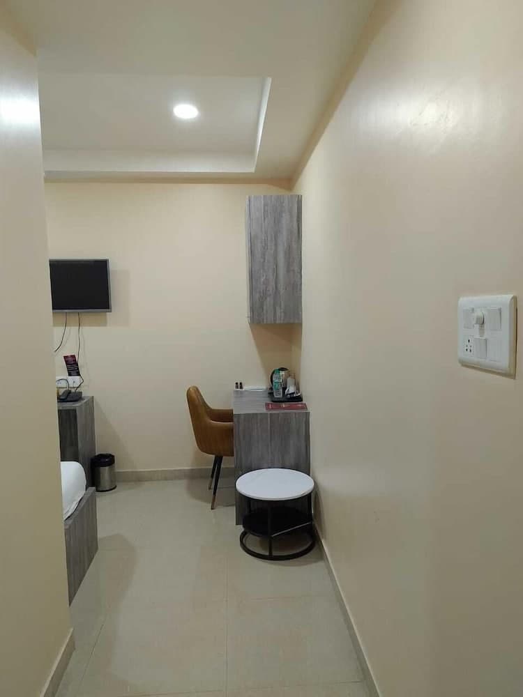 Hotel Kingdom Palace